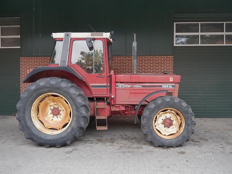 Case IH IHC 1255 XL nur 5390 Std.