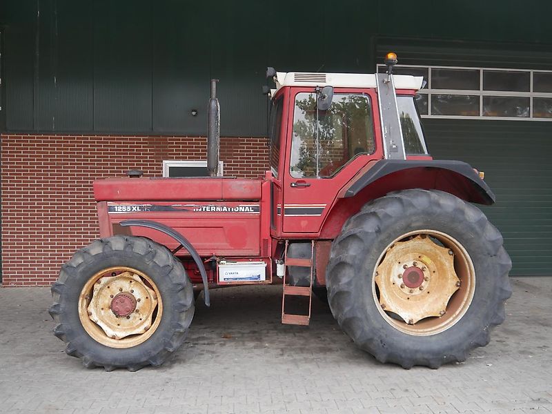 Case IH IHC 1255 XL nur 5390 Std.