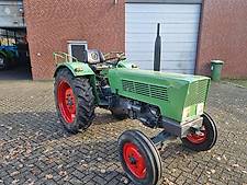 Fendt Farmer 2D FW228 traktorpool Angebot