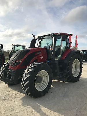 Valtra T174