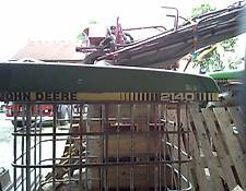 John Deere 2140