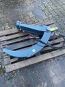 Saphir Oberzange FEM II Niederhalter Palettengabel Greifer