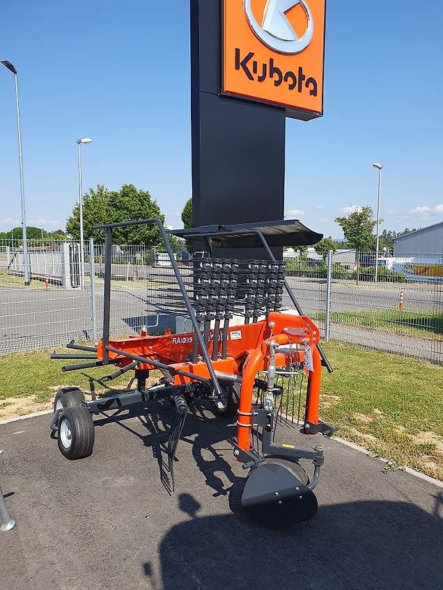 Kubota RA 1039