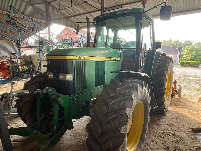 John Deere 6910 Power Quad
