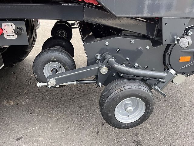 Schuitemaker RAPIDE 580S OPRAAPWAGEN