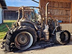 Steyr 6175 CVT 3200h Bandschaden