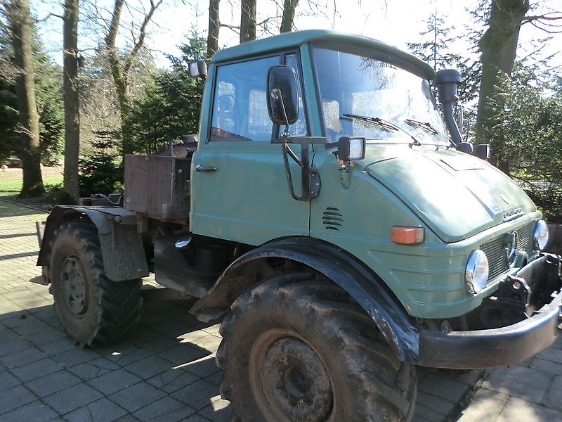 Mercedes-Benz Unimog 406 Erfahrungsbericht Titelbild