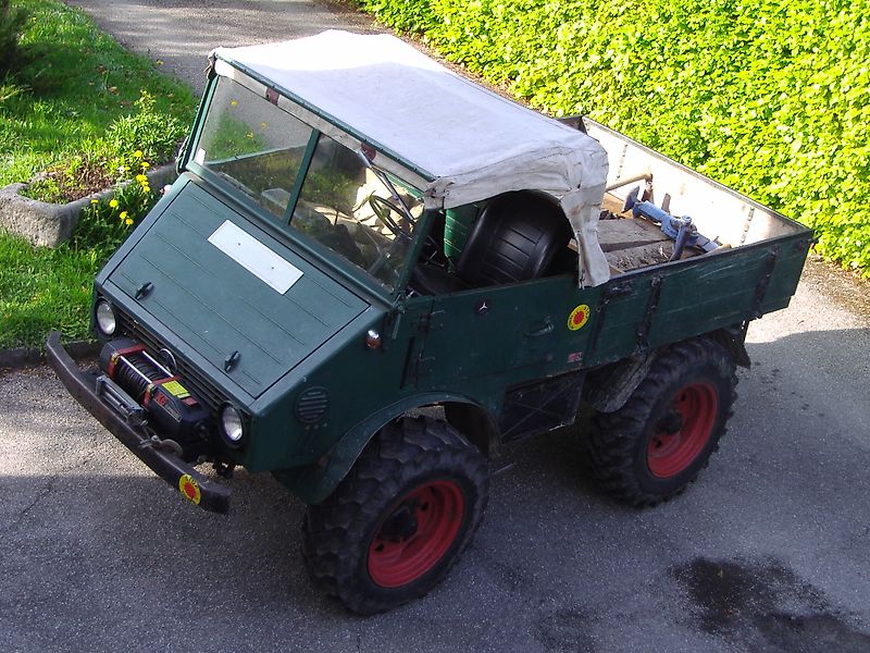 Mercedes-Benz Unimog 401 Erfahrungsbericht Titelbild