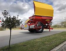 Bredal K105 XE-SC Kalkstreuer Düngerstreuer SectionControl