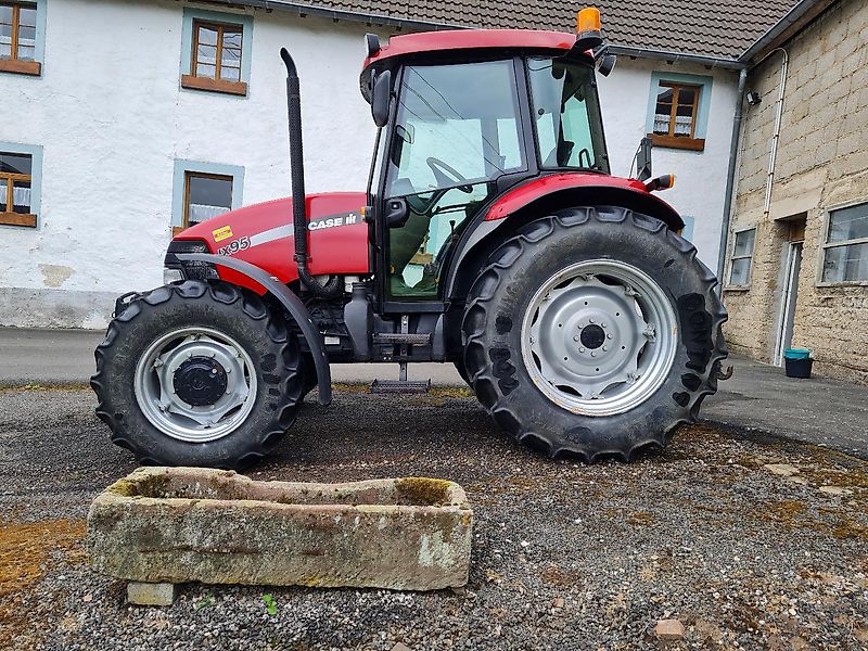 Case IH JX 90