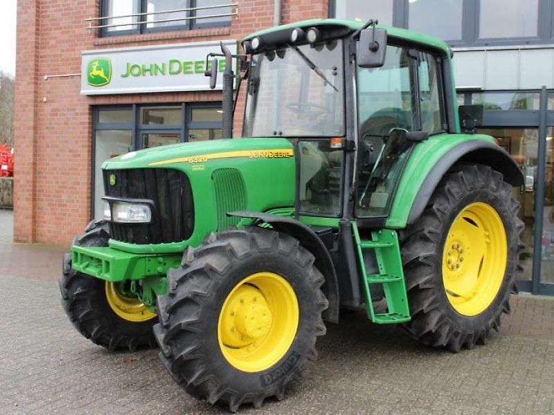 John Deere 6320