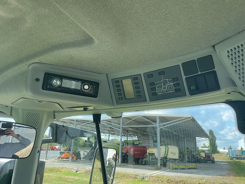 Claas Arion 650 Hexashift