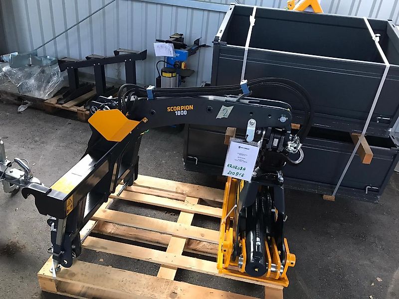 Uniforest Scorpion 1800 F Rückezange