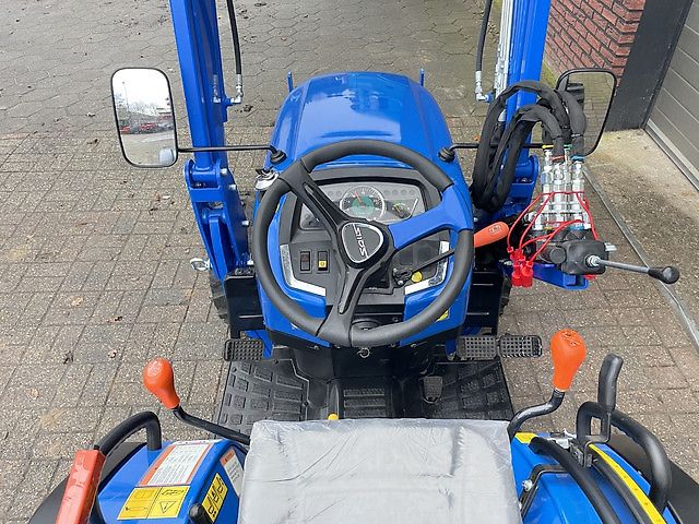 Solis S26 + minitractor met frontlader NIEUW 5 jaar GARANTIE