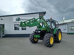 John Deere 6120M UVV Forstschlepper