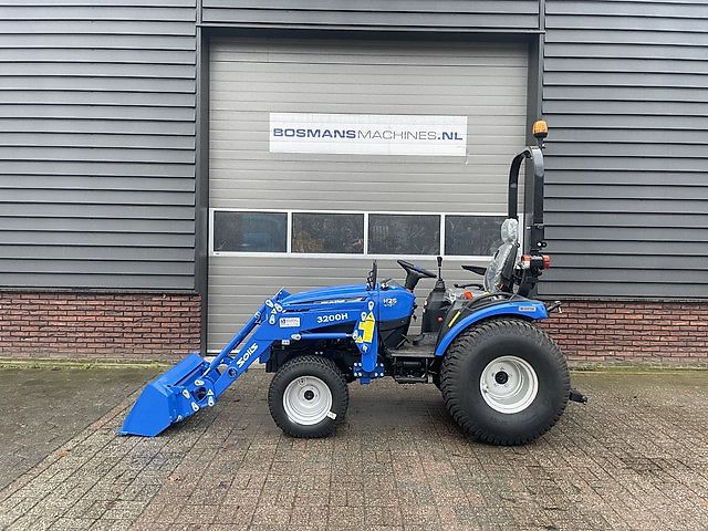 Solis 26 HST minitractor NIEUW met frontlader €245 LEASE