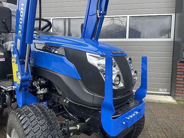Solis 26 HST minitractor NIEUW met frontlader €245 LEASE
