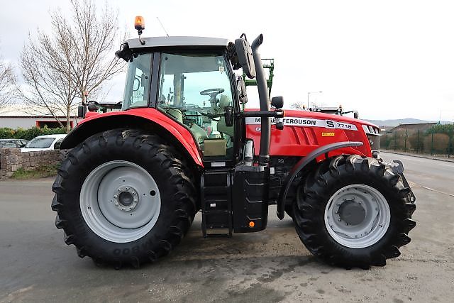 Massey Ferguson 7718 S