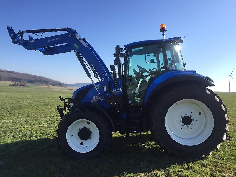 New Holland 5100