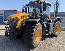 JCB 4220 Fasttrac mit JD-AutoTrac Vorbereitung + Stoll Konsolen