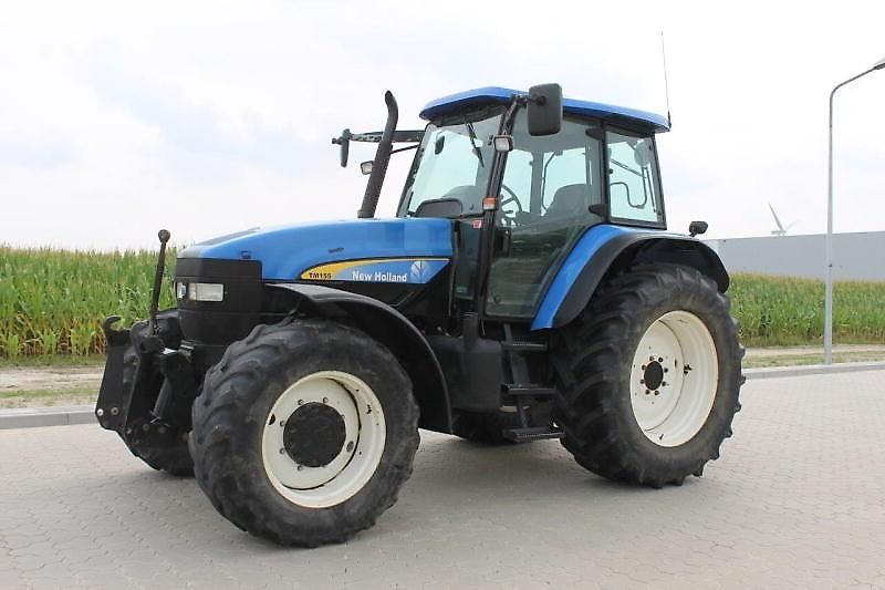 New Holland Tm155