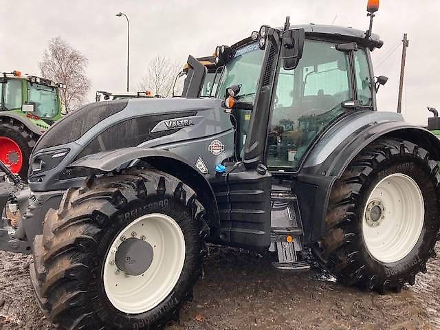 Valtra T174