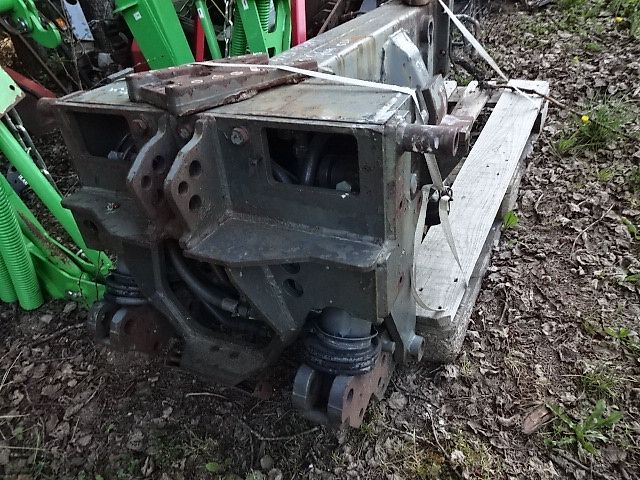 Fendt Fendt Xylon - 524- Vorderachsbock- Vorderachsrahmen - Drehgelenk
