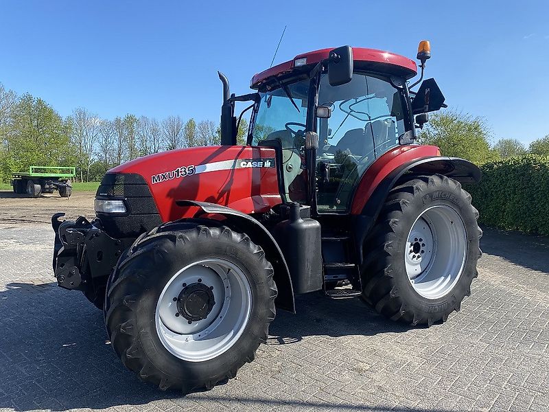 Case IH MXU 135