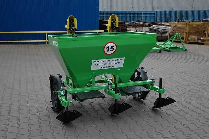 VEMAC Bomet Kartoffellegemaschine Kartoffelpflanzmaschine 2-reihig NEU