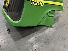 John Deere HOOD, REAR BONNET (used) - John Deere 3200, 3400
