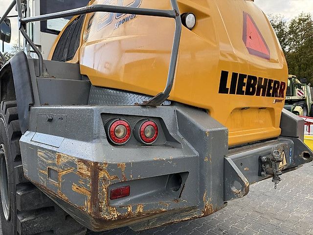 Liebherr L 550 XPower