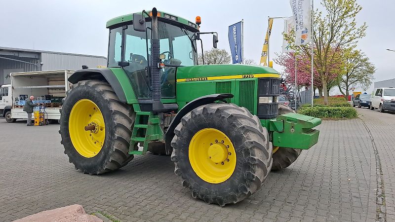 John Deere 7710 Powerquad