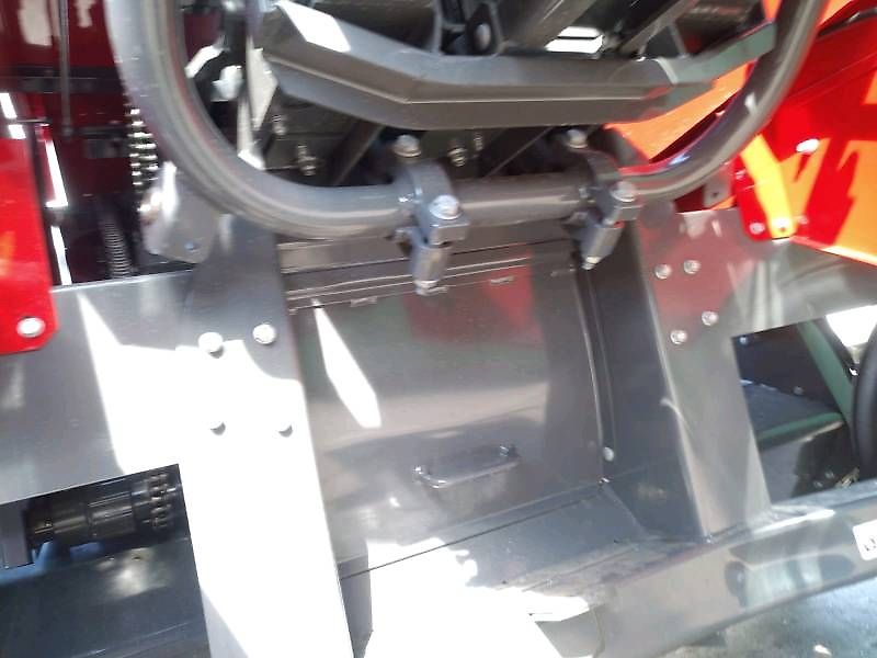 Massey Ferguson 1840