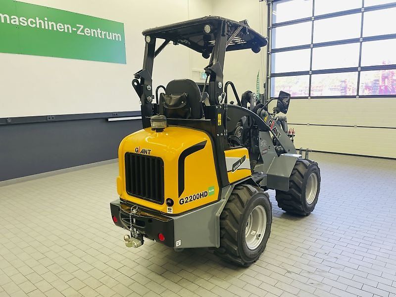 Giant G2200 HD