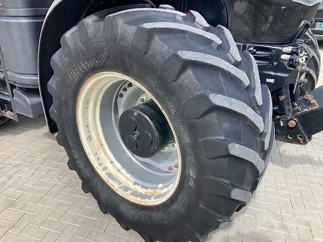 Case IH Optum 270 CVX
