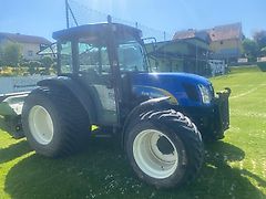 New Holland 4085