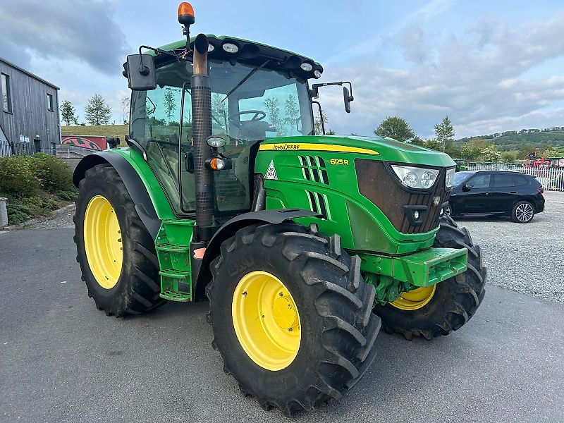 John Deere 6125R