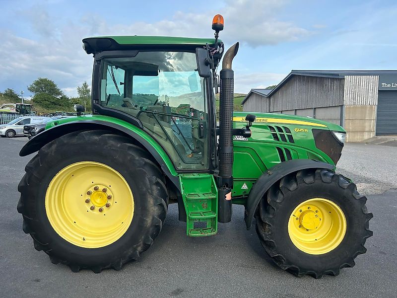 John Deere 6125R
