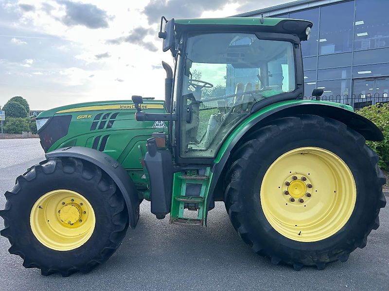 John Deere 6125R