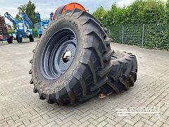 Deutz-Fahr 2X KOMPLETTRÄDER 710/70 R42 TRELLEBORG