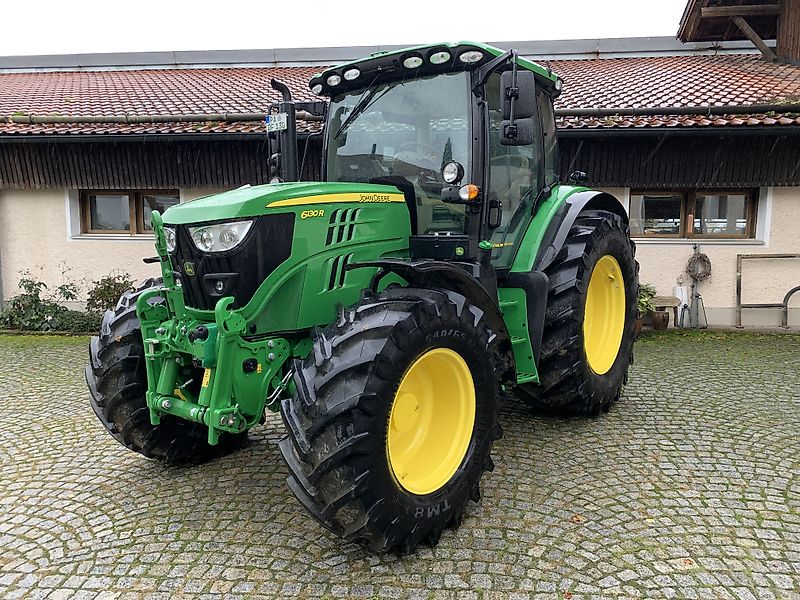 John Deere 6130R