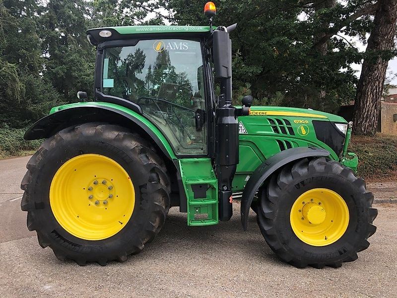 John Deere 6130R