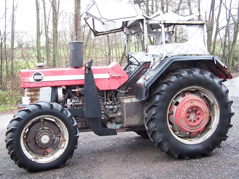 Massey Ferguson 1080 A