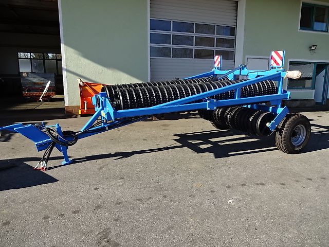 SVD- Cambridgewalze NEU -  8 Meter Sonderpreis Cambridgewalze 8 Meter- Hydraulisch- 3 teilig