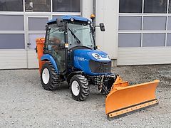 New Holland Boomer 25