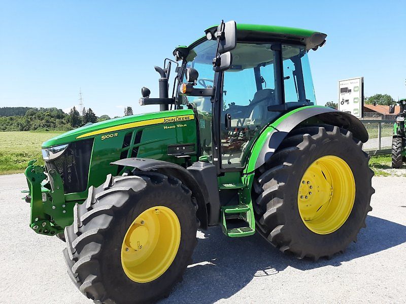 John Deere 5100R