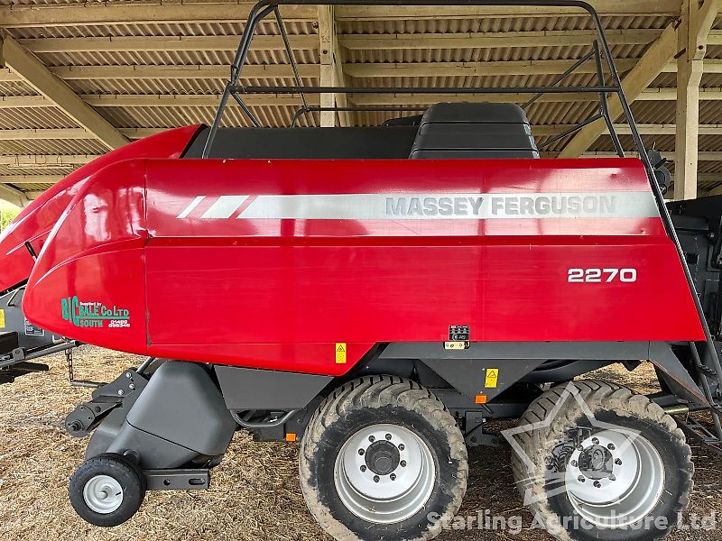 Massey Ferguson 2270 Baler