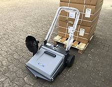 Iseki M 510 Kehrmaschine * 70 cm A-Breite * 40 Ltr. Behälter NEU