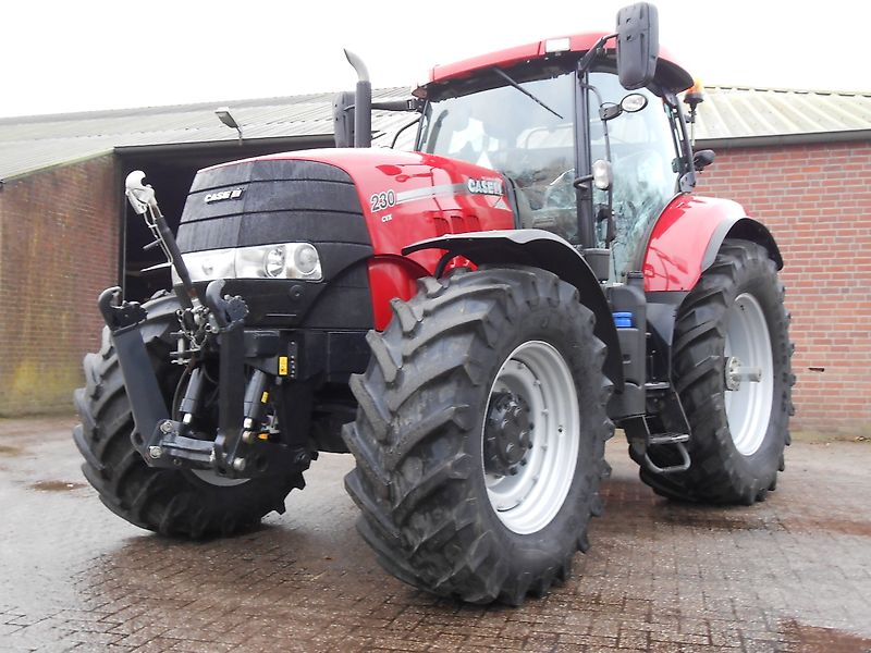 Case IH Puma 230