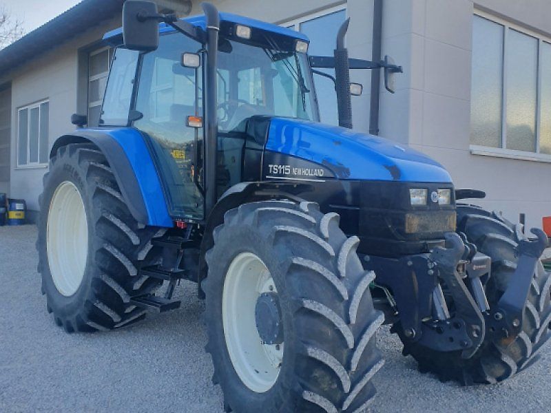 New Holland TS 115 Turbo